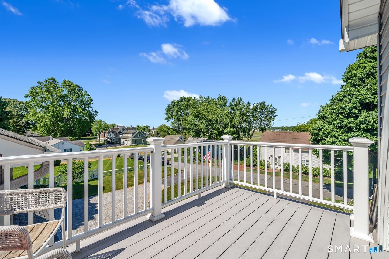 8 Owaneco Trail Old Saybrook CT 06475