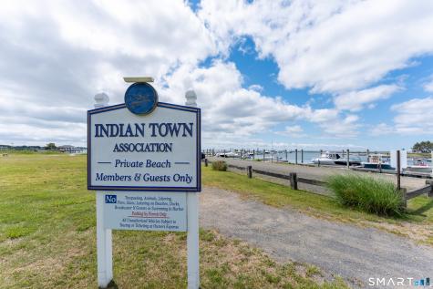 8 Owaneco Trail Old Saybrook CT 06475