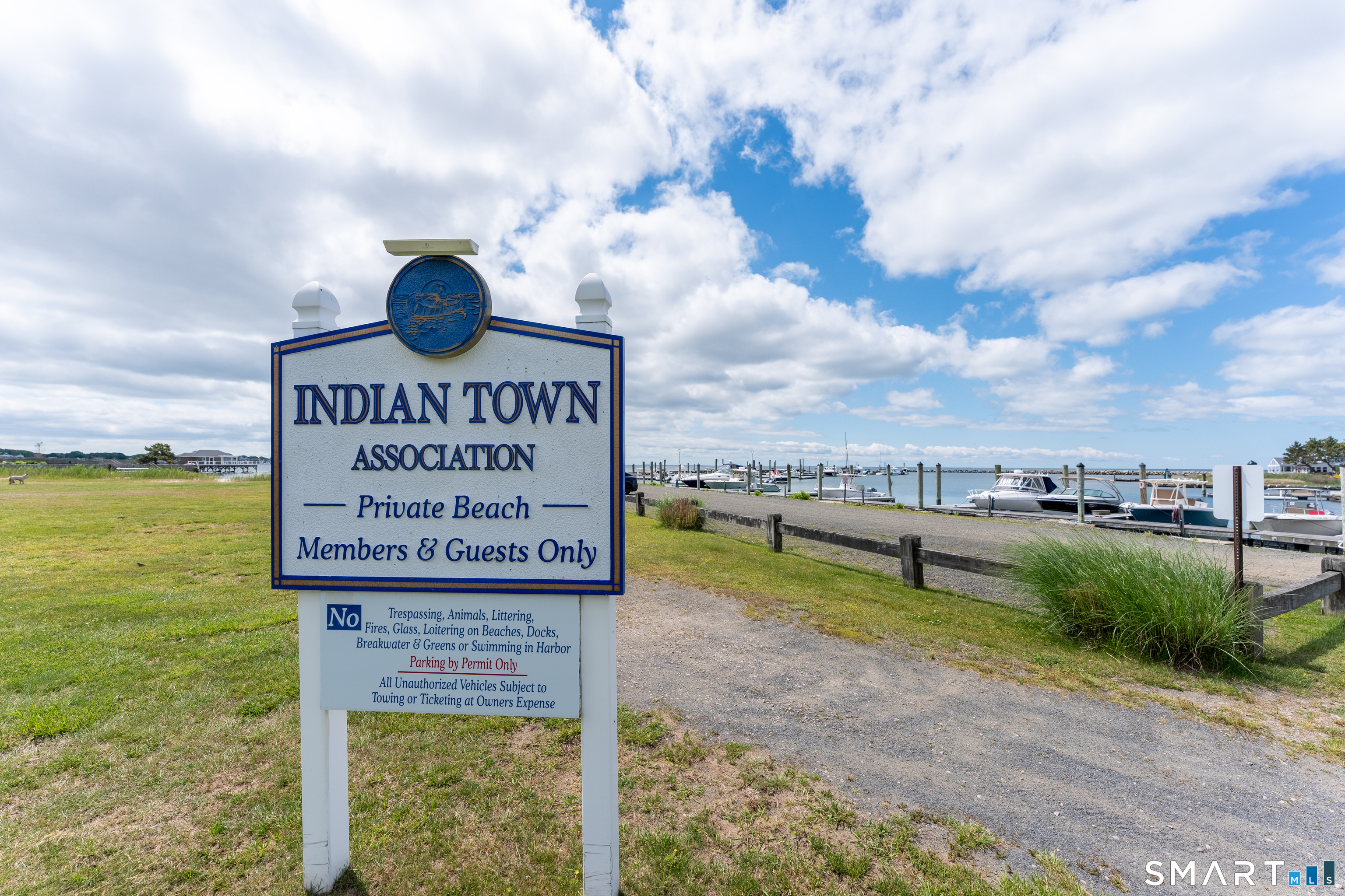 8 Owaneco Trail Old Saybrook CT 06475