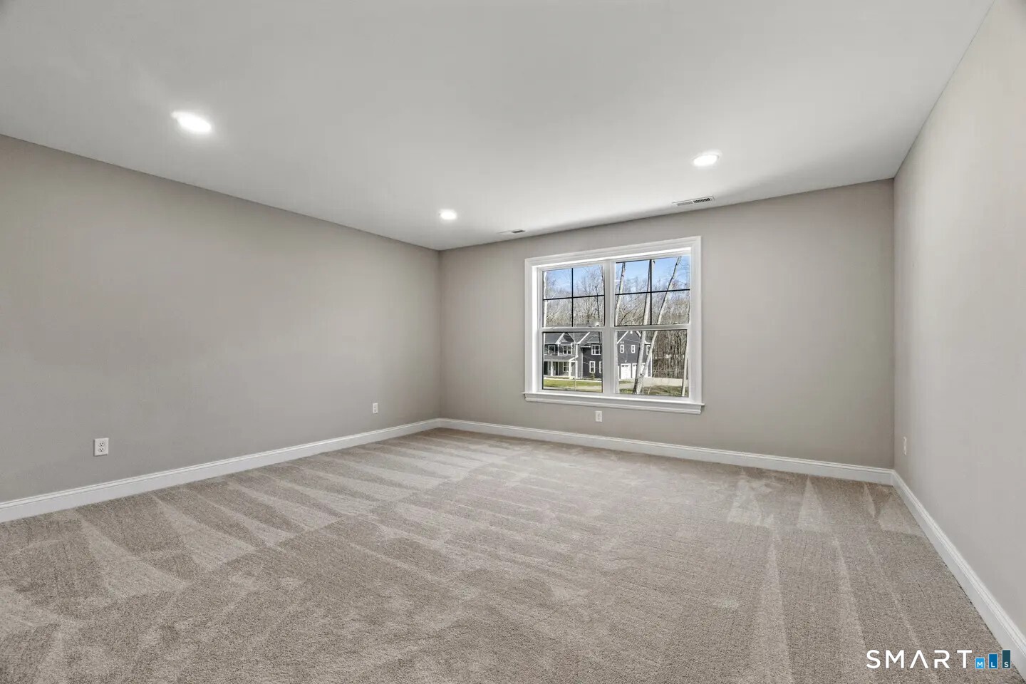 8 Twin Valley Road East Lyme CT 06333