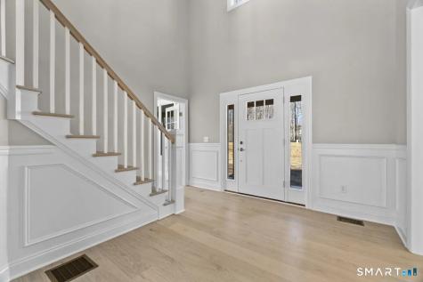 8 Twin Valley Road East Lyme CT 06333