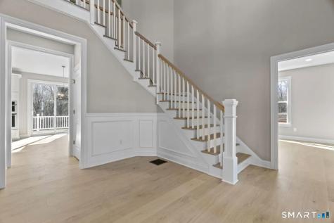 8 Twin Valley Road East Lyme CT 06333