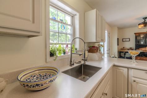 60 Warner Avenue Middletown CT 06457