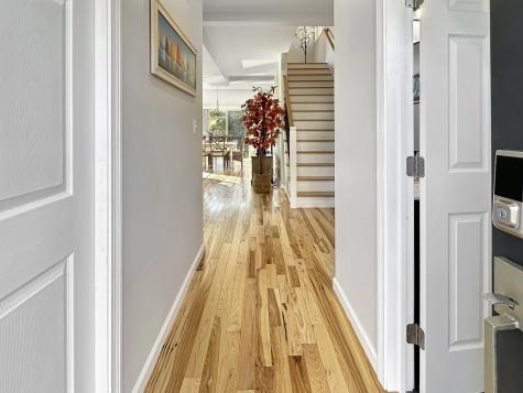 276 Niantic River Road Waterford CT 06385