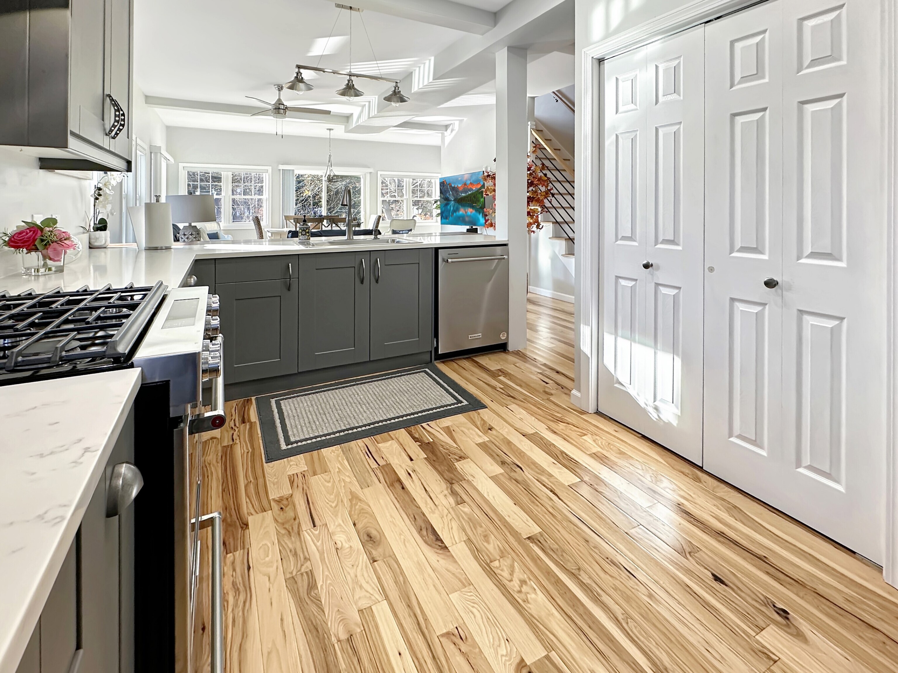 276 Niantic River Road Waterford CT 06385