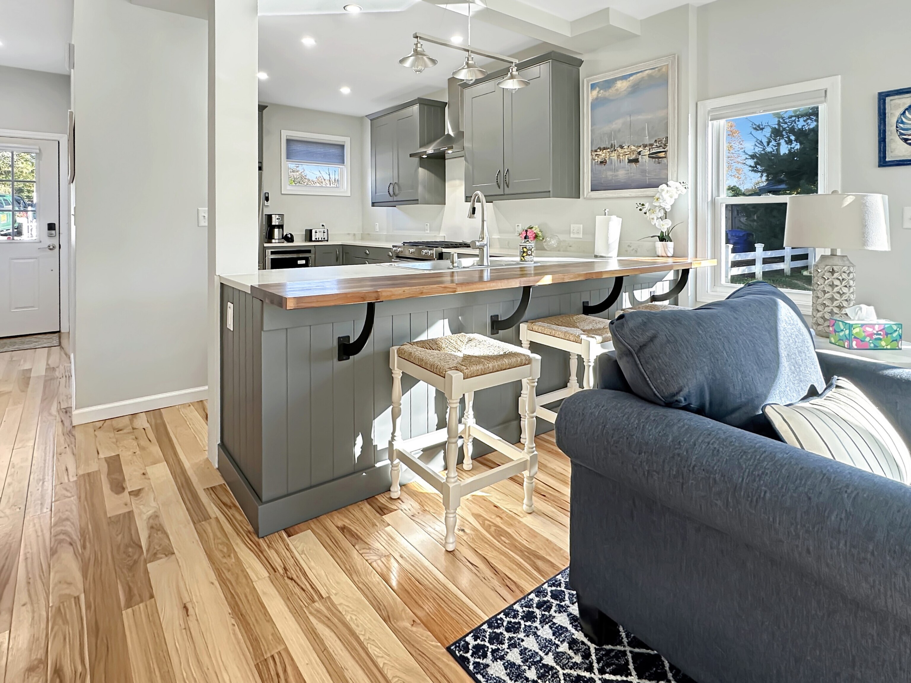 276 Niantic River Road Waterford CT 06385