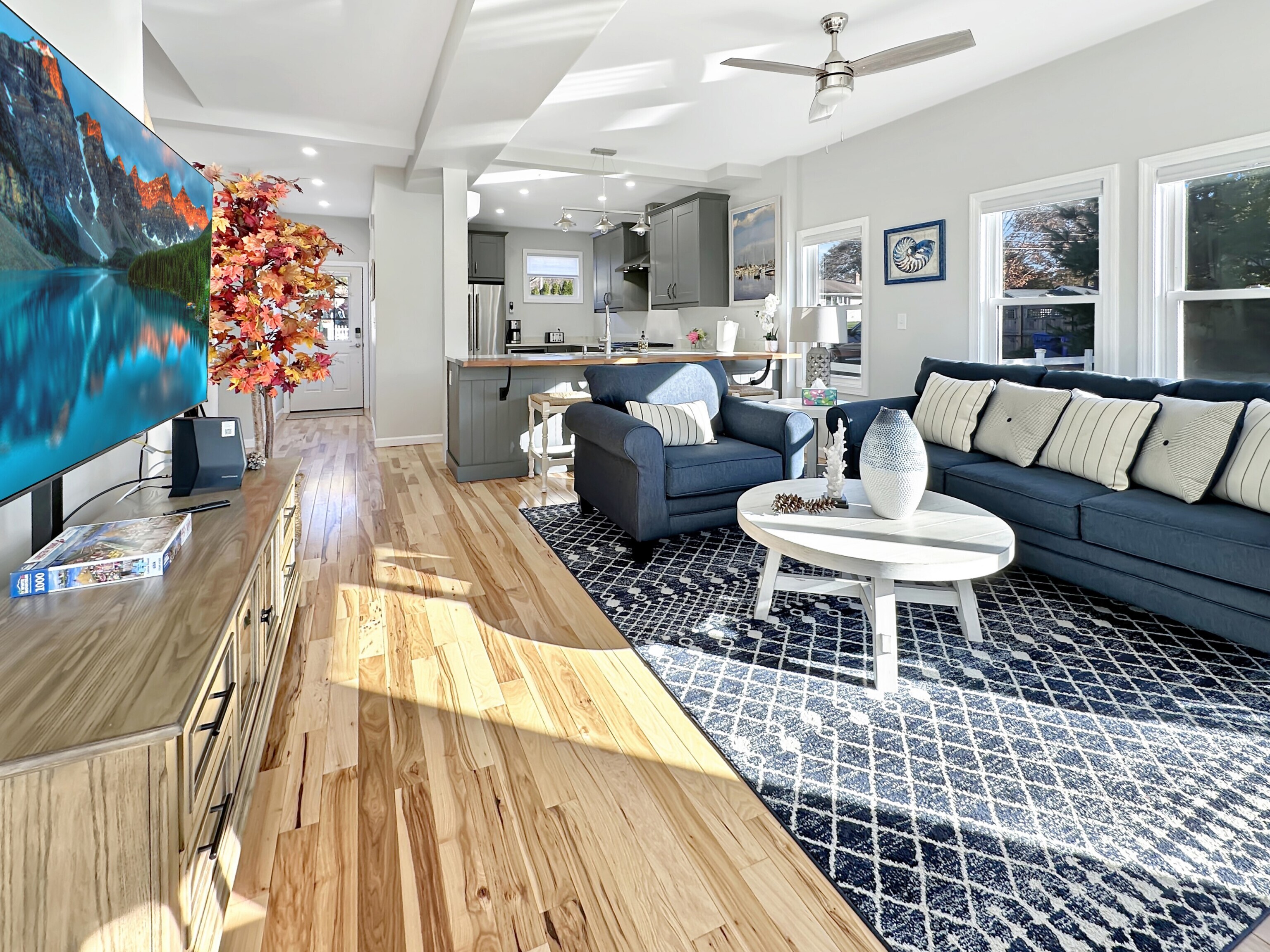 276 Niantic River Road Waterford CT 06385