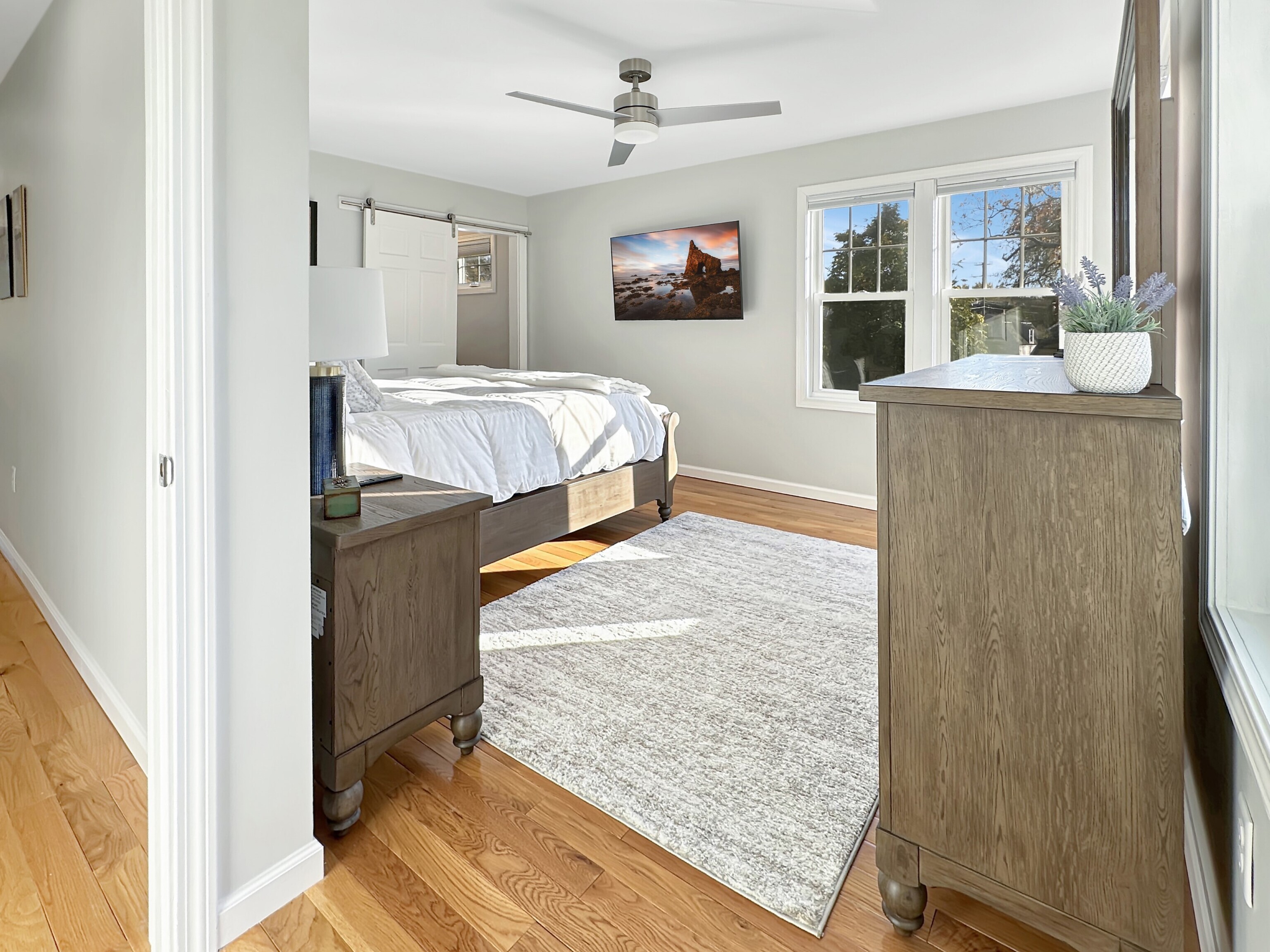 276 Niantic River Road Waterford CT 06385