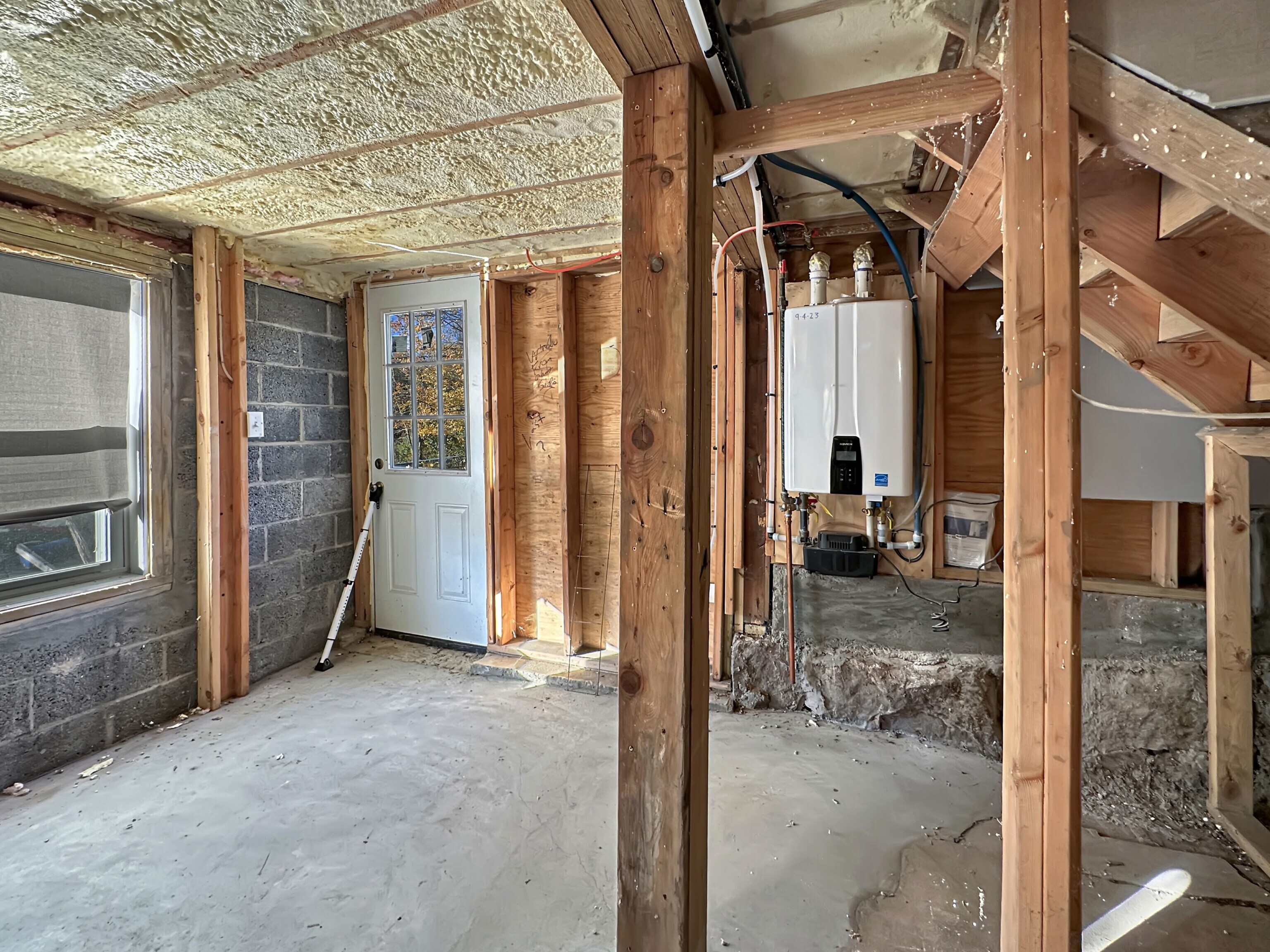 276 Niantic River Road Waterford CT 06385