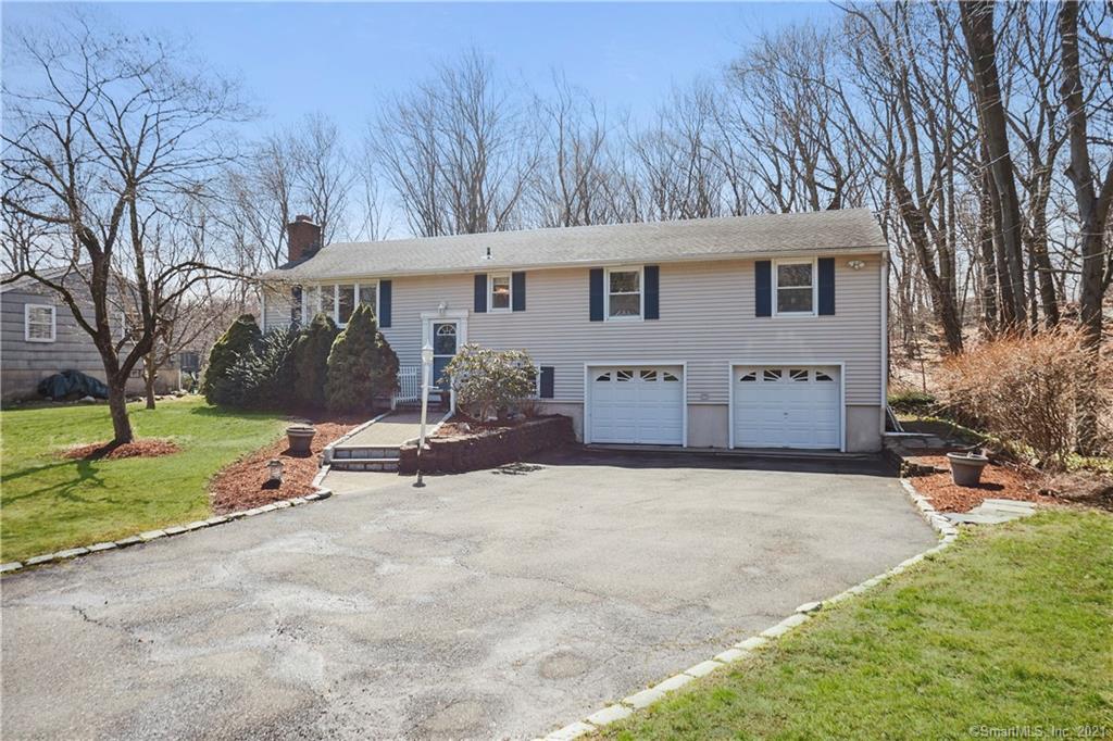 19 Lakewood Drive Norwalk CT 06851