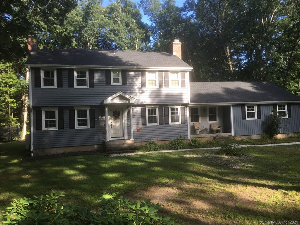 8 Westridge Drive Simsbury CT 06070