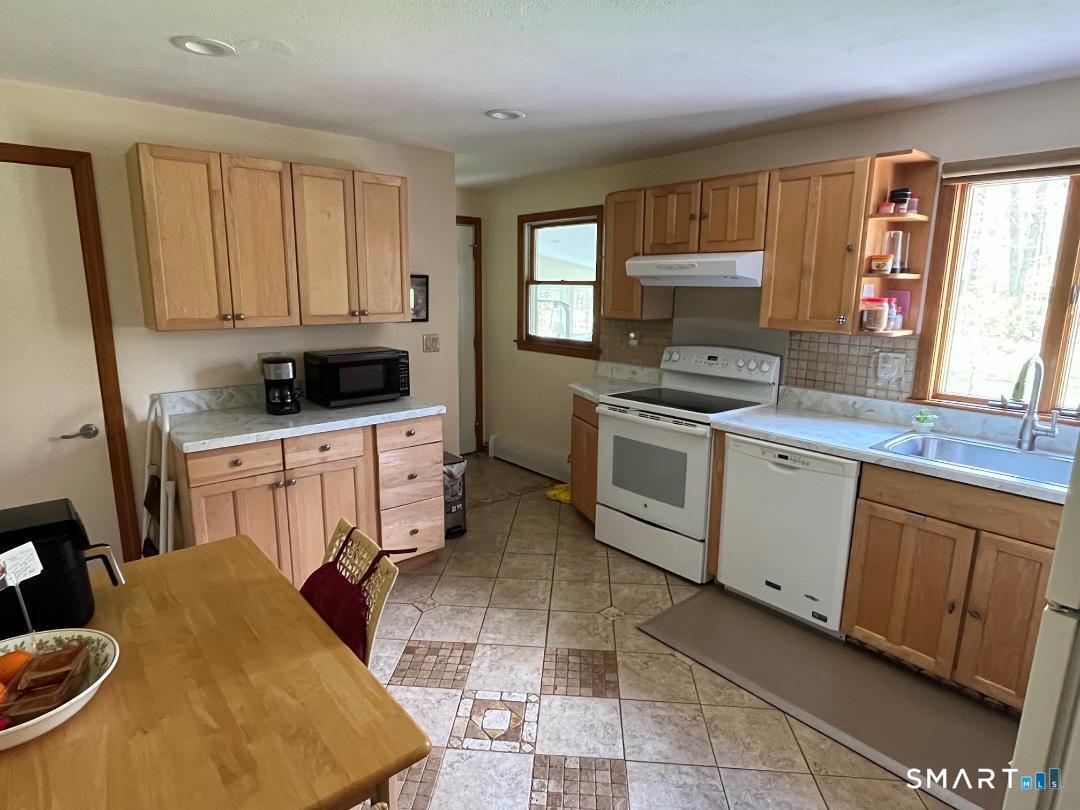 200 Baxter Street Tolland CT 06084