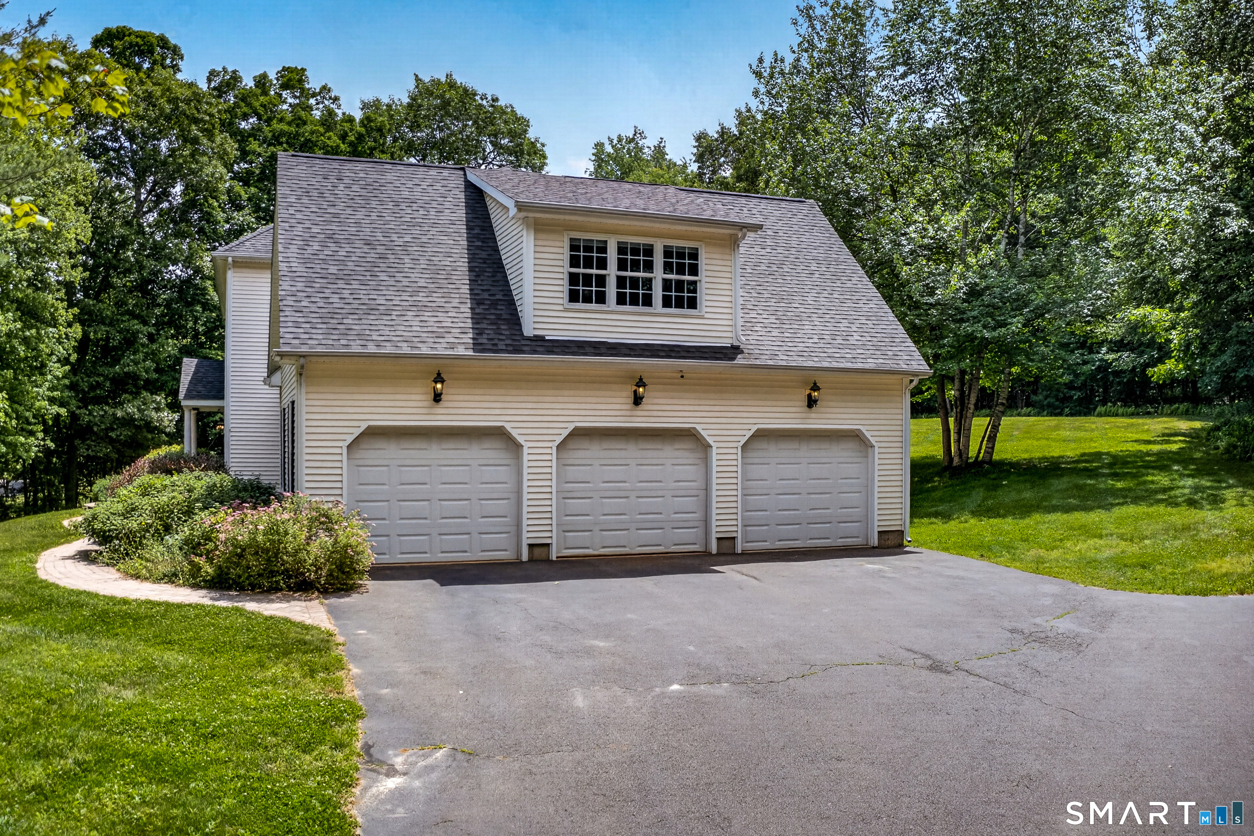121 Wildwood Road Tolland CT 06084