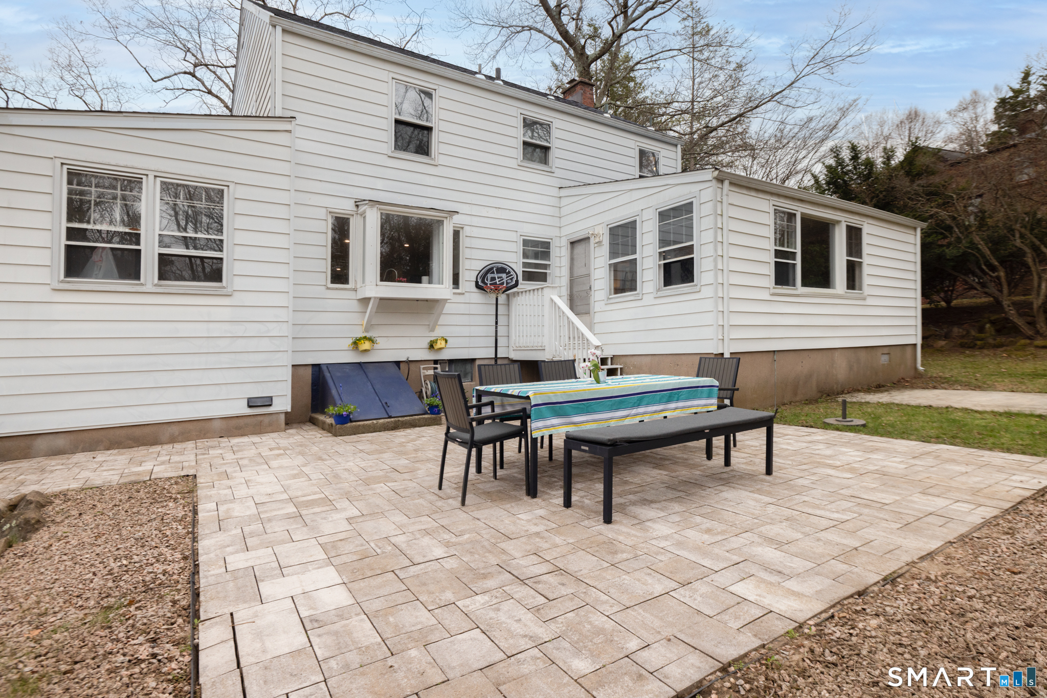 14 Giles Street Hamden CT 06517