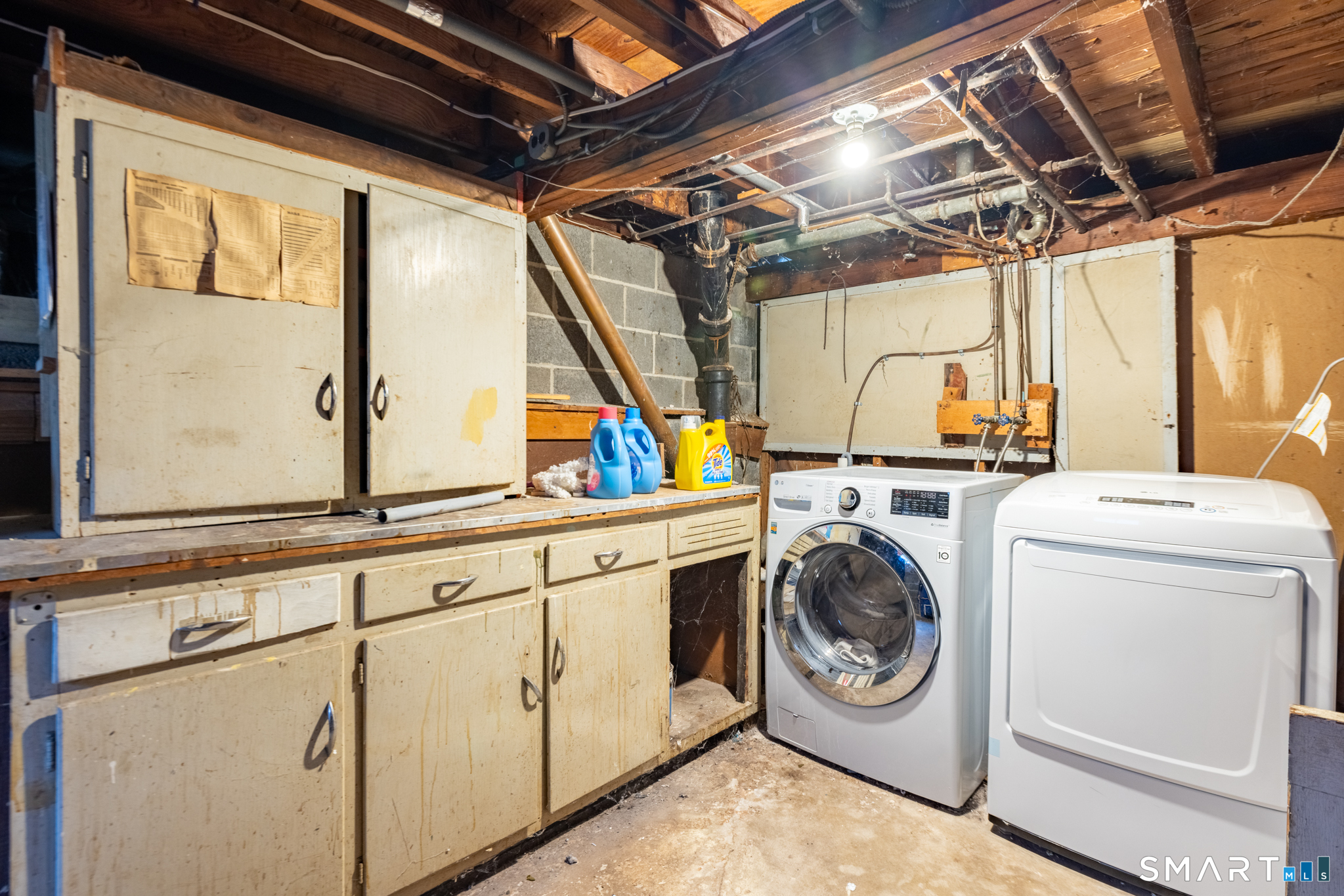 14 Giles Street Hamden CT 06517