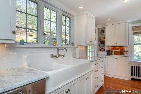 32 Wykeham Road Washington CT 06793