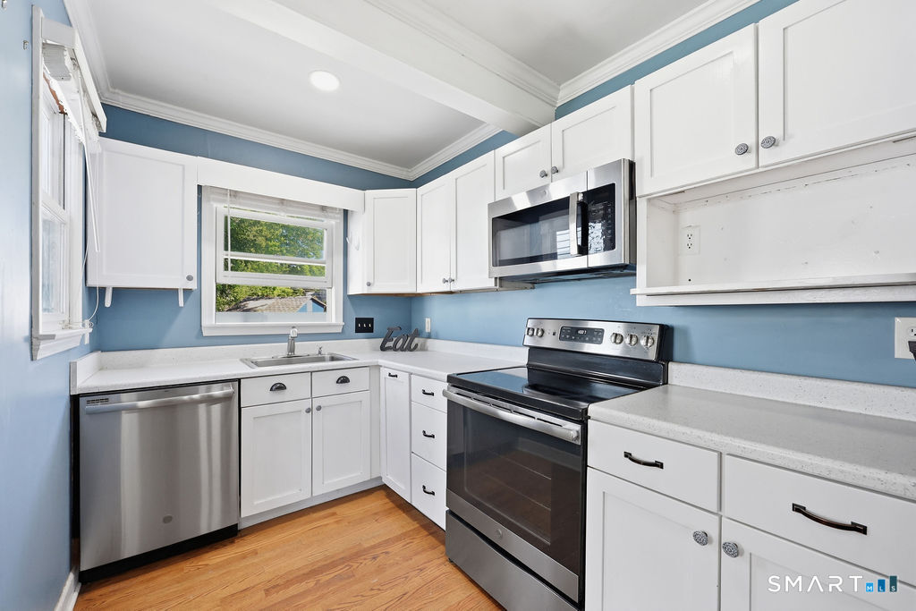 46 Crosshill Road West Hartford CT 06107