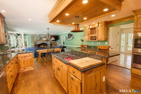 345 Rock House Road Easton CT 06612