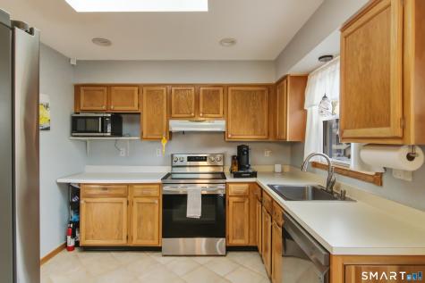 81 Dodd Avenue Bridgeport CT 06606