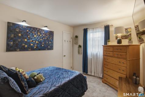 81 Dodd Avenue Bridgeport CT 06606