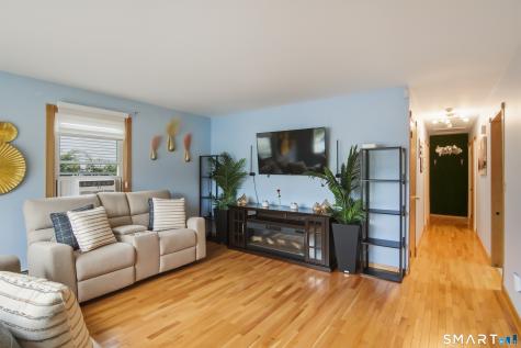 81 Dodd Avenue Bridgeport CT 06606