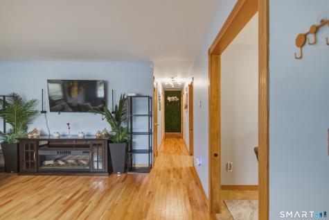 81 Dodd Avenue Bridgeport CT 06606