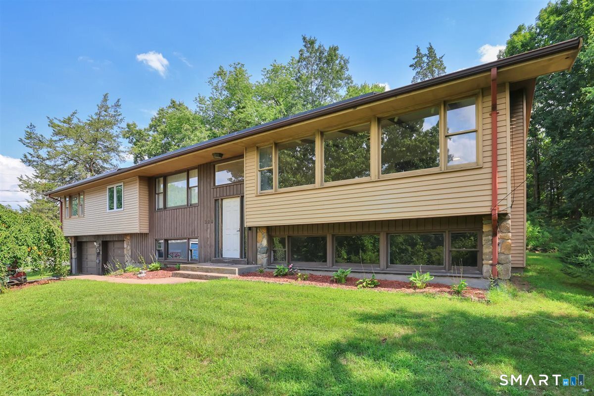 329 Kennedy Road Manchester CT 06042
