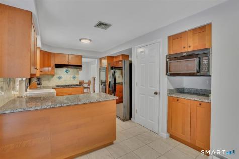 329 Kennedy Road Manchester CT 06042