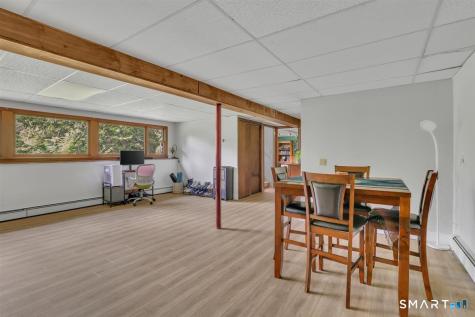 329 Kennedy Road Manchester CT 06042