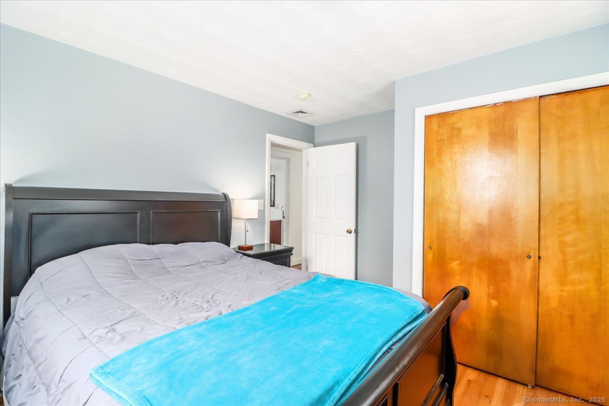 22 Woodview Drive Brookfield CT 06804