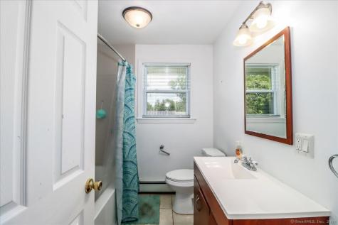 22 Woodview Drive Brookfield CT 06804