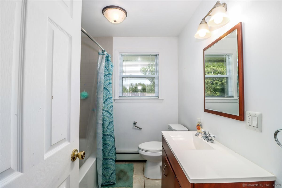 22 Woodview Drive Brookfield CT 06804