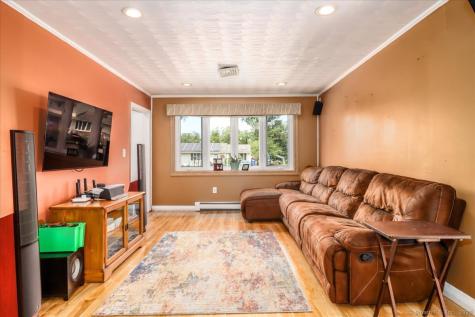 22 Woodview Drive Brookfield CT 06804