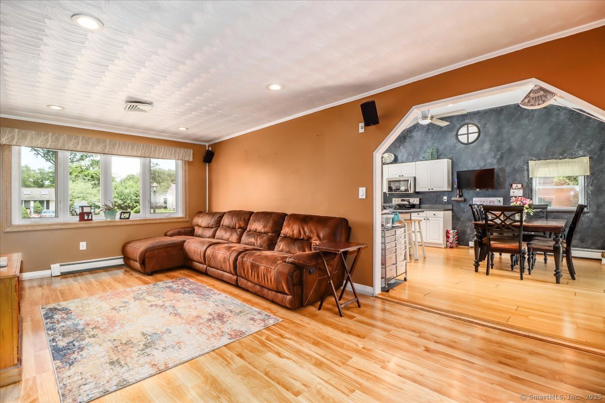 22 Woodview Drive Brookfield CT 06804