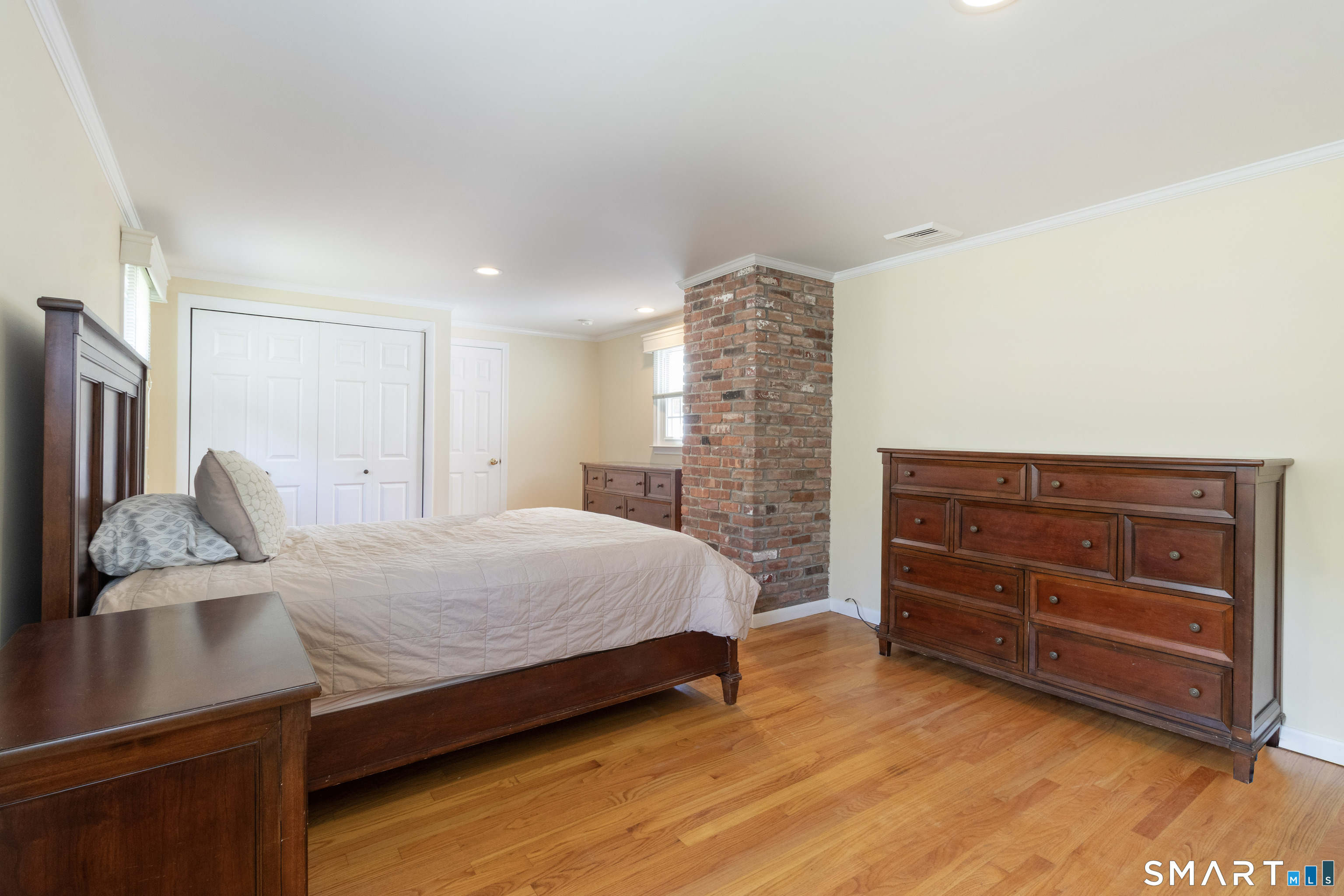 380 Wildwood Drive Orange CT 06477