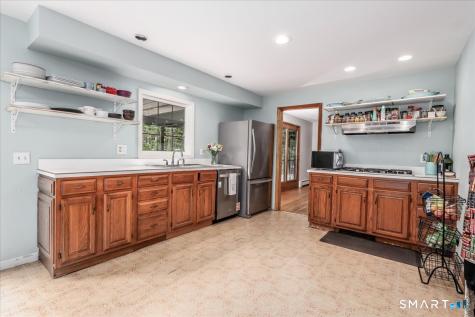 131 Seth Low Mountain Road Ridgefield CT 06877