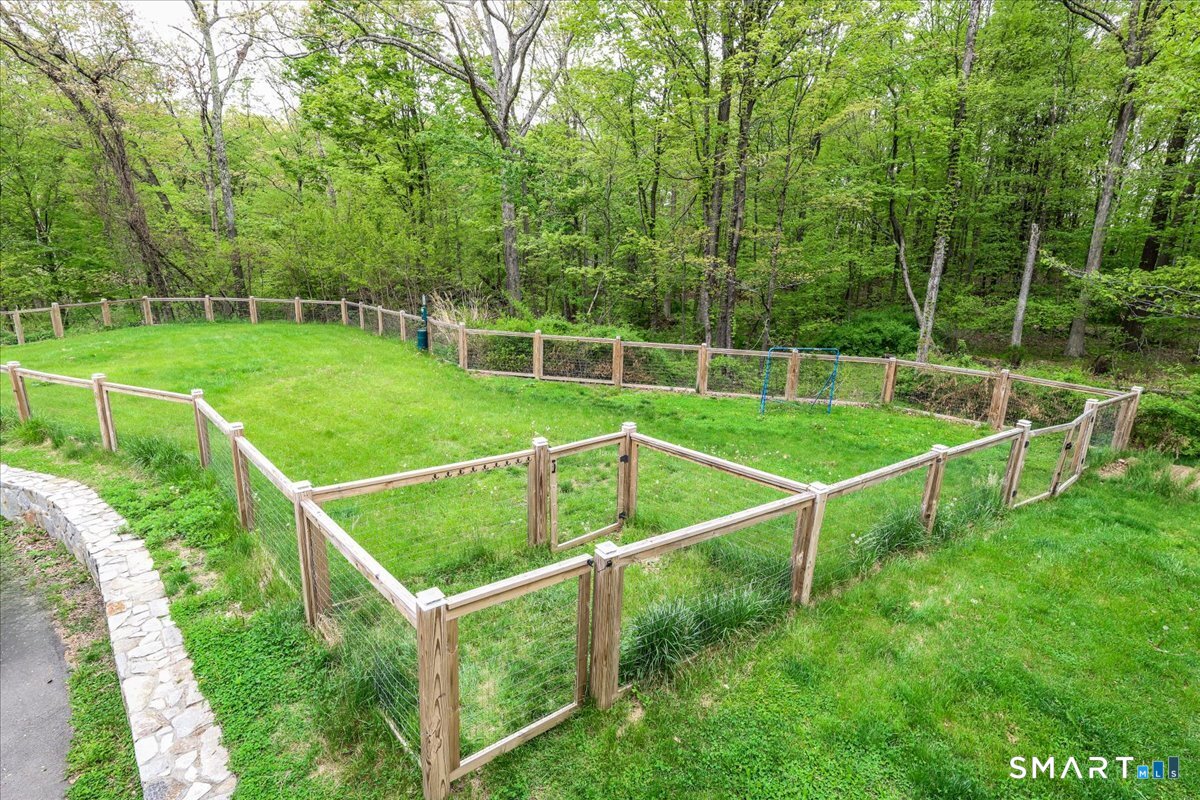 131 Seth Low Mountain Road Ridgefield CT 06877