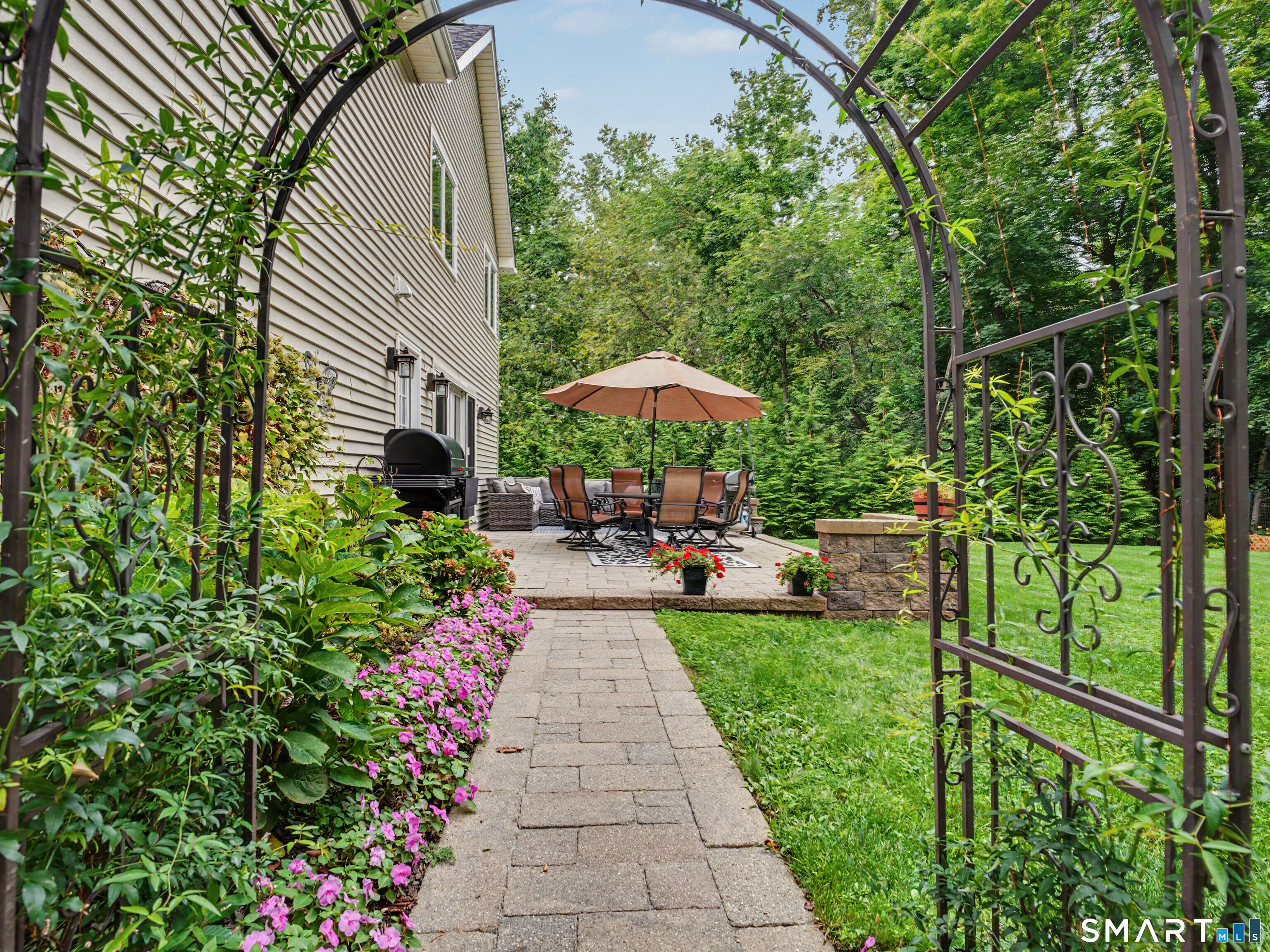 5 Thaddeus Avenue Danbury CT 06811