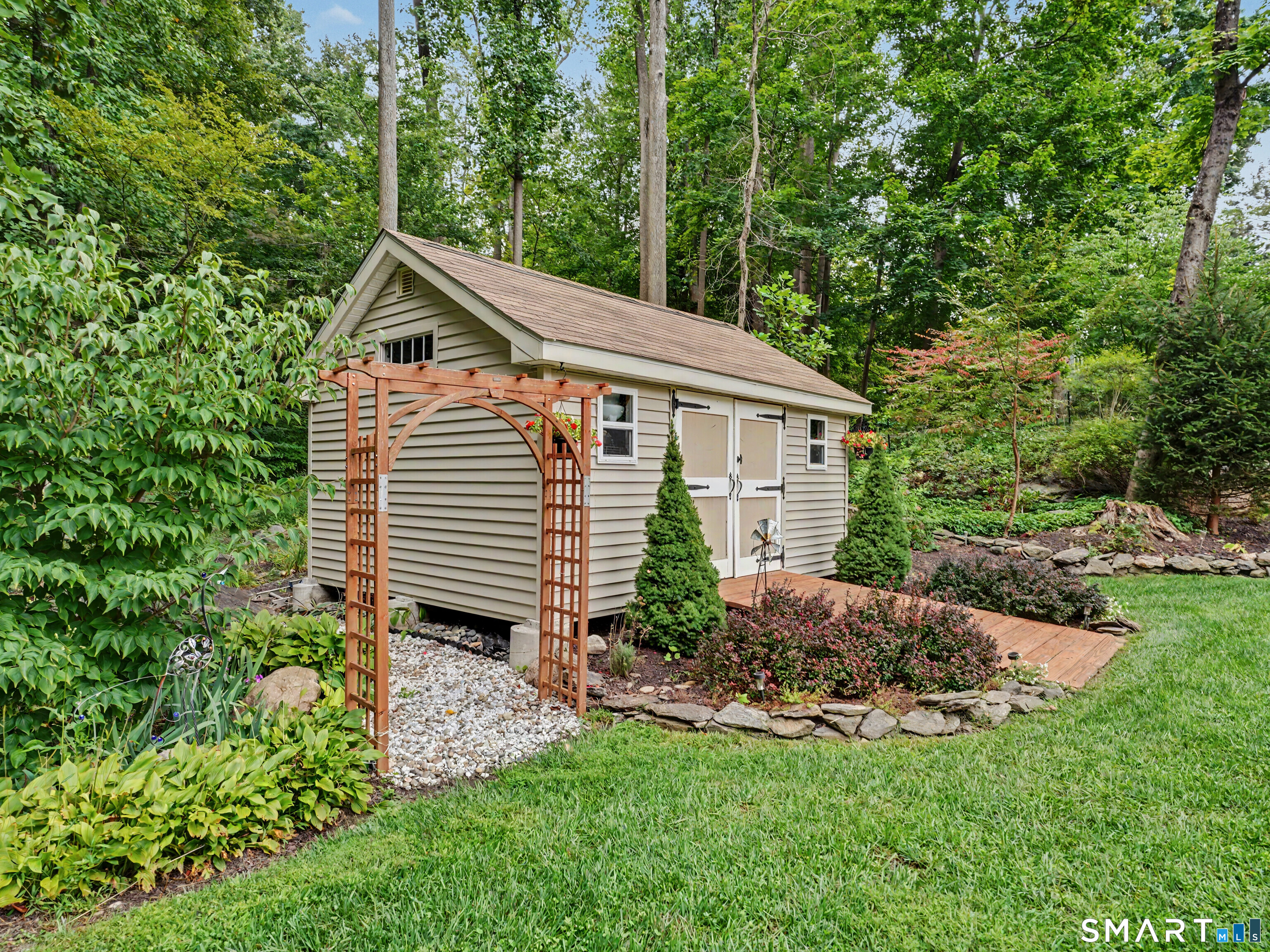 5 Thaddeus Avenue Danbury CT 06811