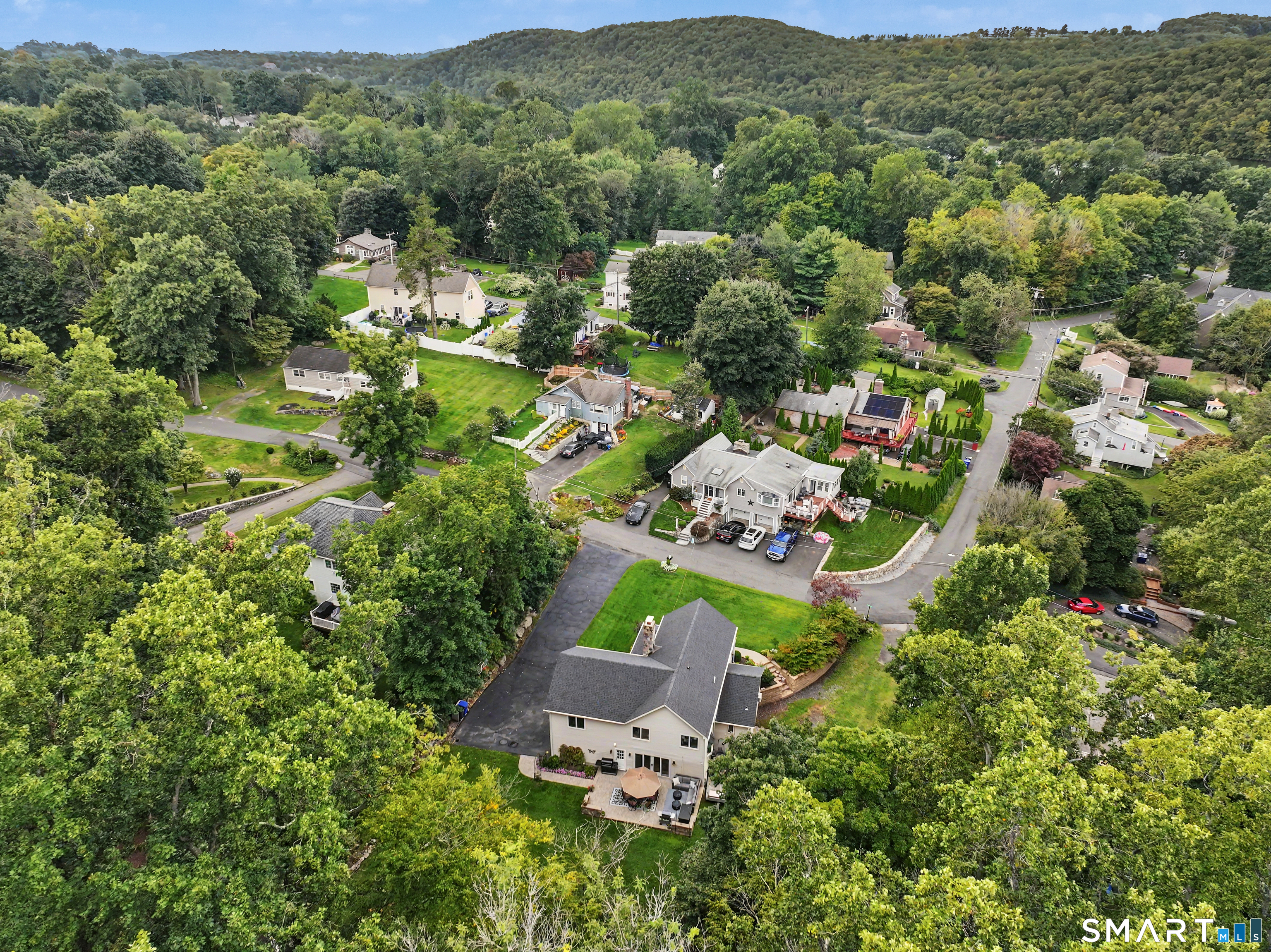 5 Thaddeus Avenue Danbury CT 06811