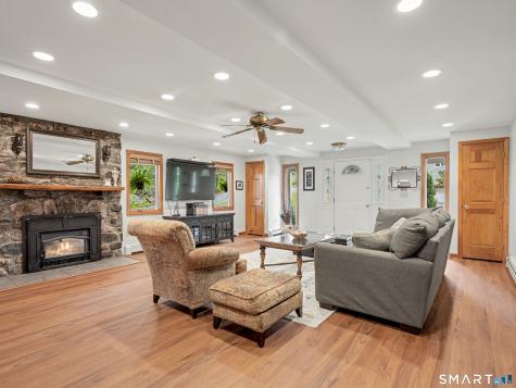 5 Thaddeus Avenue Danbury CT 06811