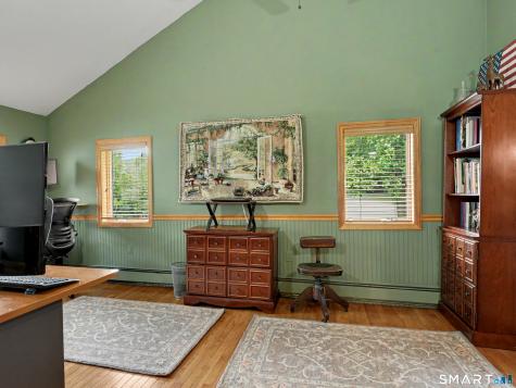 5 Thaddeus Avenue Danbury CT 06811
