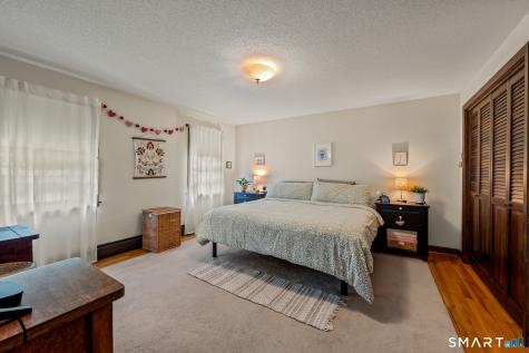 39 Old Carriage Road Portland CT 06480
