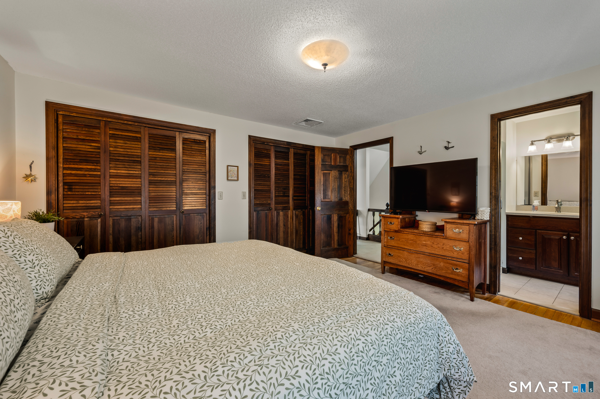 39 Old Carriage Road Portland CT 06480