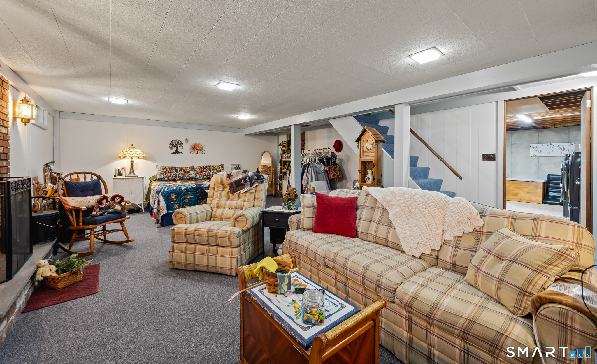 39 Old Carriage Road Portland CT 06480
