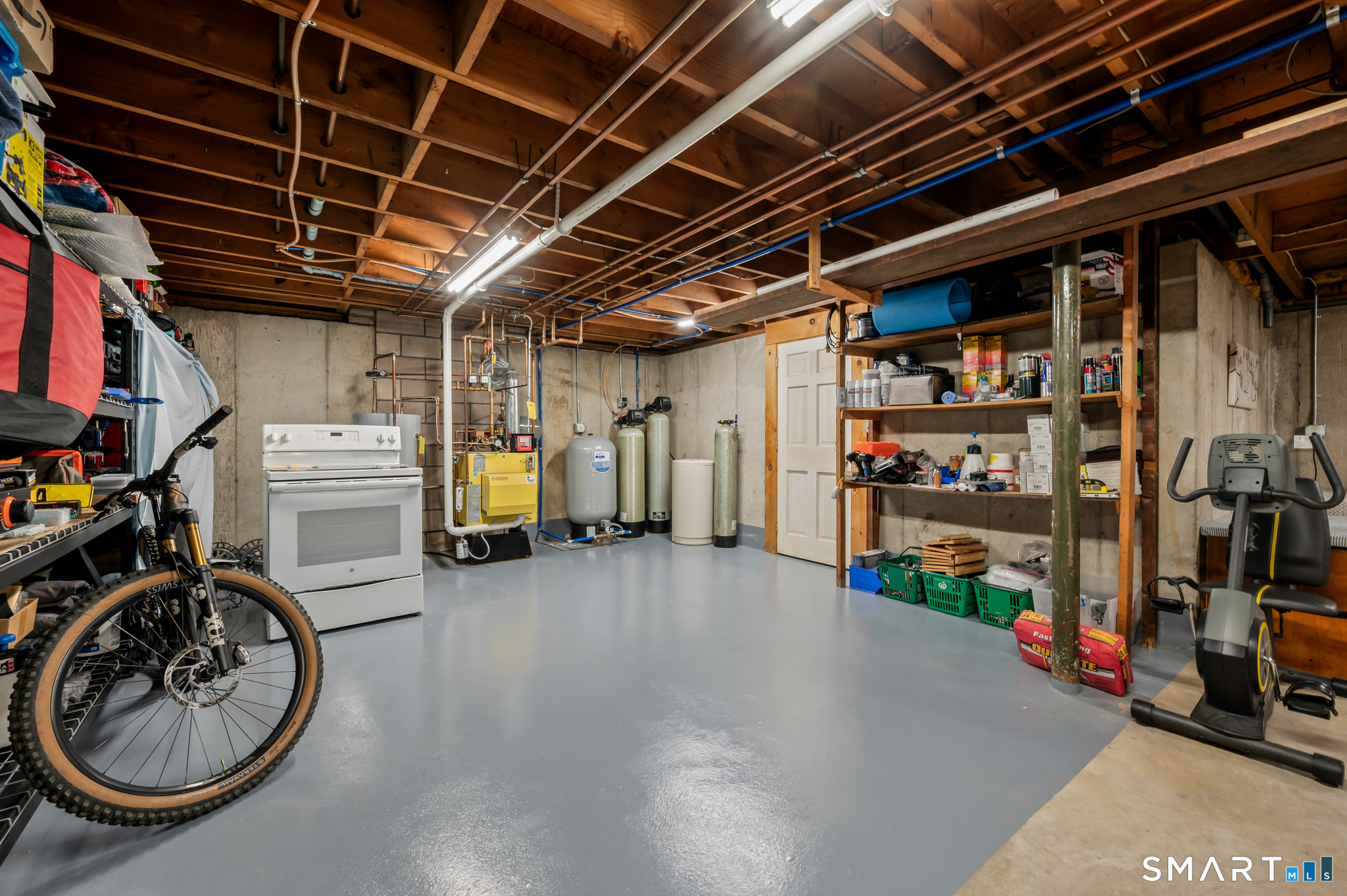 39 Old Carriage Road Portland CT 06480