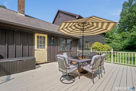 39 Old Carriage Road Portland CT 06480