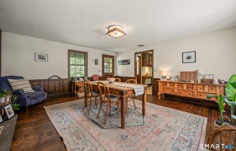 39 Old Carriage Road Portland CT 06480