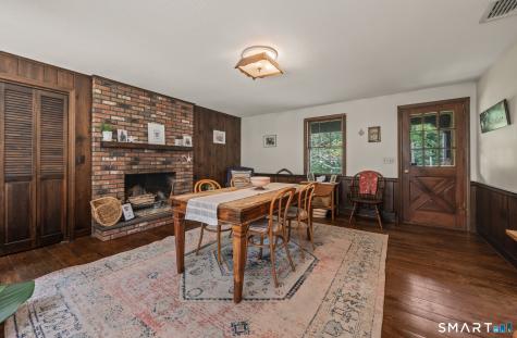 39 Old Carriage Road Portland CT 06480