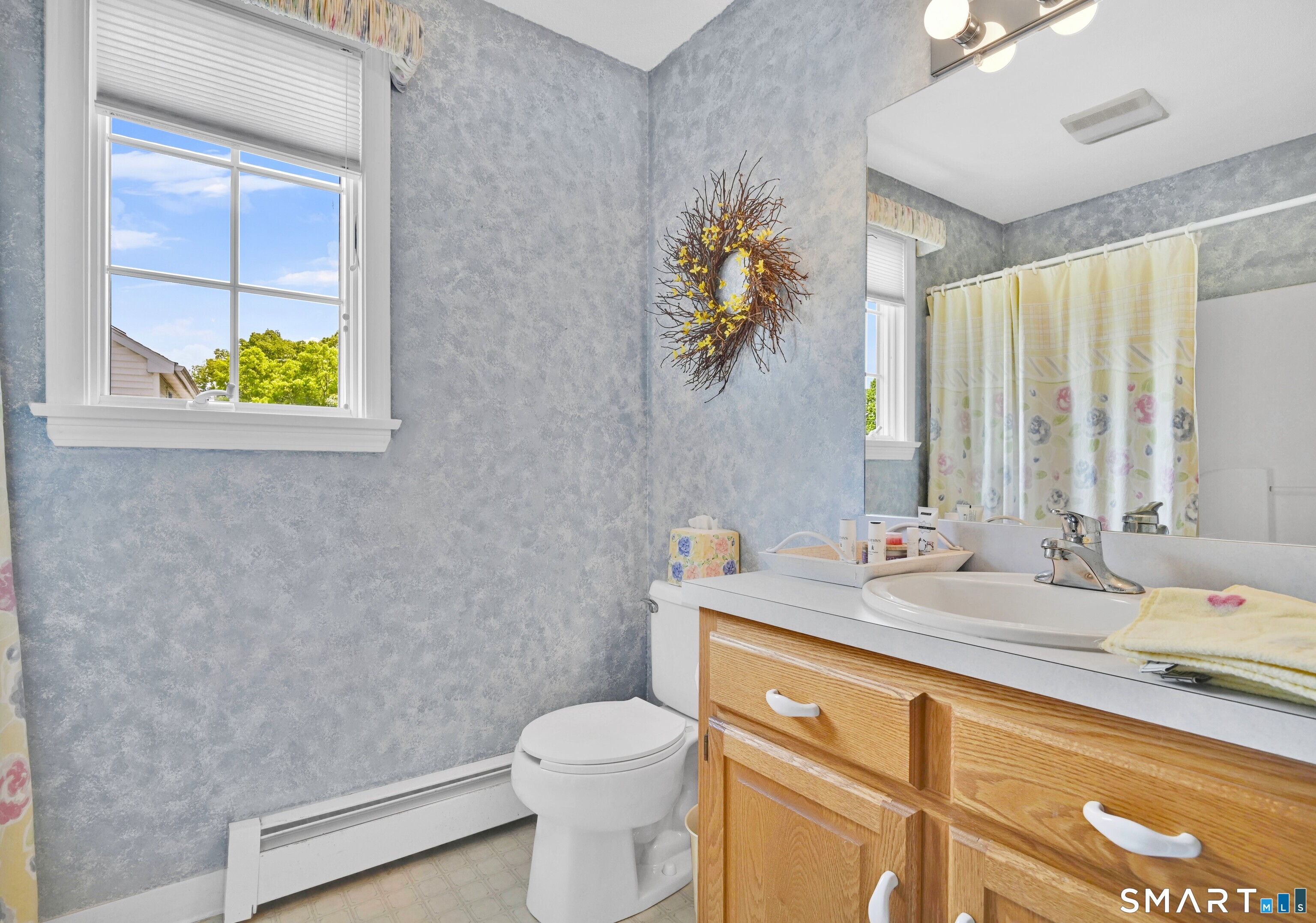 40 Kathleen Way Manchester CT 06042